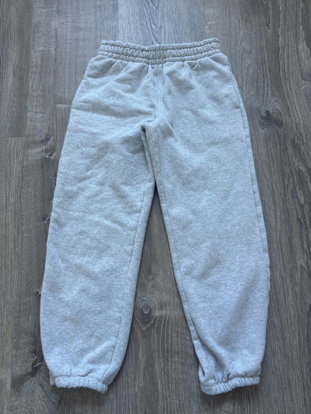 Athleta girls  Heather Gray Jogger Sweatpants size M (8/10)